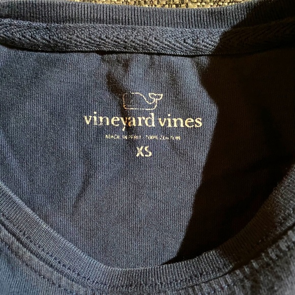 GUC Vineyard Vines long sleeve tee - Picture 3 of 3